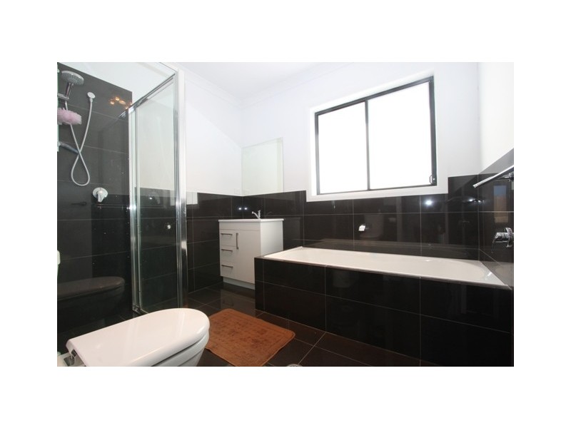 12 Bambridge Parade, Googong NSW 2620