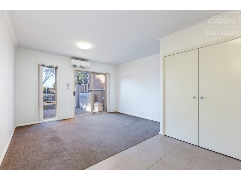 2/2 McIntosh Street, Queanbeyan NSW 2620