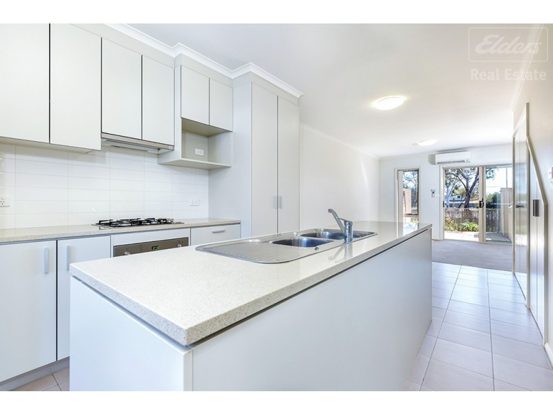 2/2 McIntosh Street, Queanbeyan NSW 2620