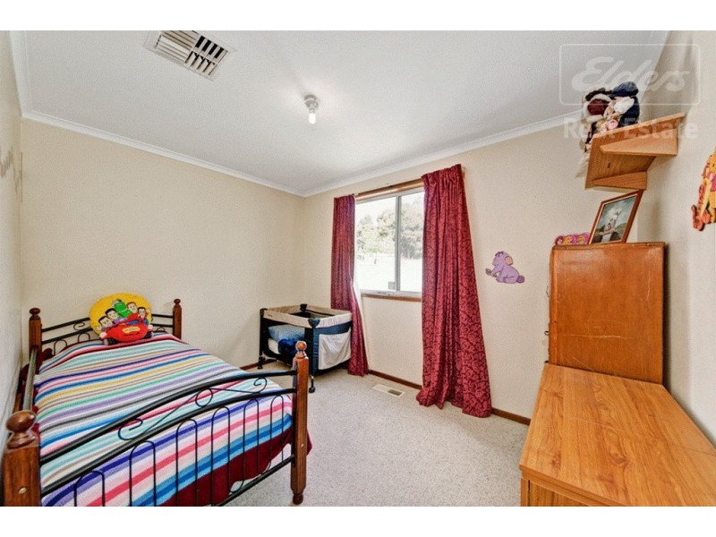 18 Thornton Road, Karabar NSW 2620