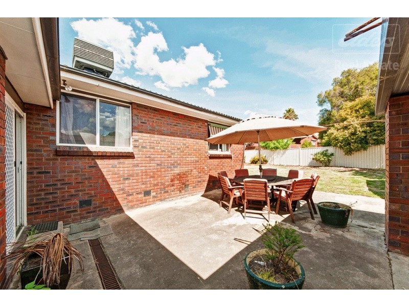 18 Thornton Road, Karabar NSW 2620