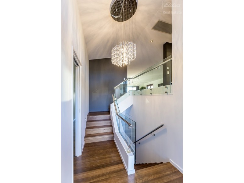 130 Munro Road, Crestwood NSW 2620