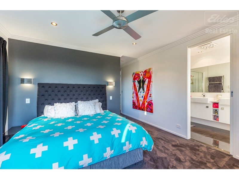 130 Munro Road, Crestwood NSW 2620