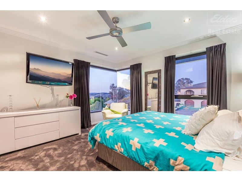 130 Munro Road, Crestwood NSW 2620