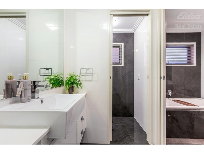 130 Munro Road, Crestwood NSW 2620