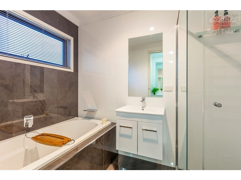 130 Munro Road, Crestwood NSW 2620