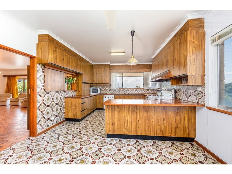 1 Corin Place, Crestwood NSW 2620