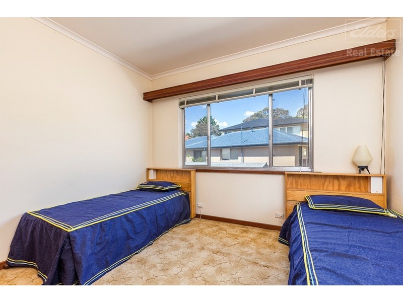 1 Corin Place, Crestwood NSW 2620