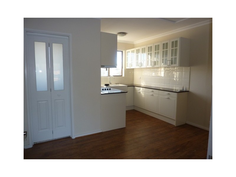 17/13-15 Mowatt Street, Queanbeyan NSW 2620