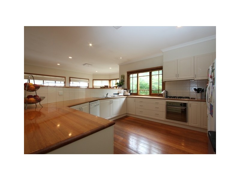9 Melaleuca Place, Jerrabomberra NSW 2619