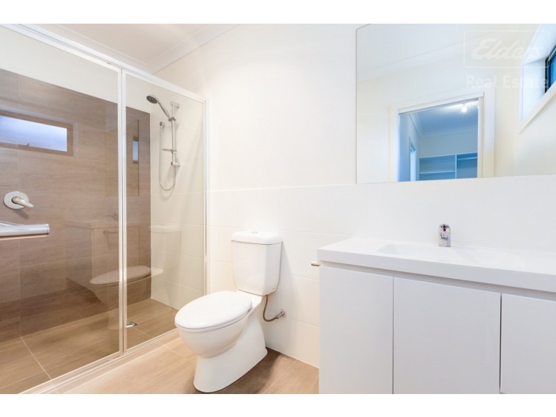 6 Graziers Road, Googong NSW 2620