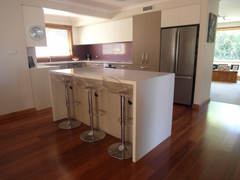 3 Maple Crescent, Jerrabomberra NSW 2619