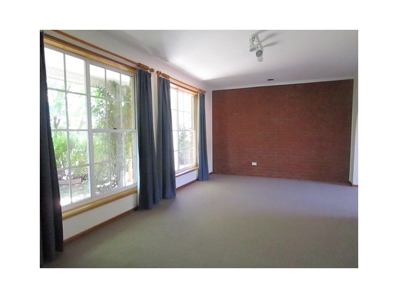 19 Bilkurra Street, Queanbeyan NSW 2620