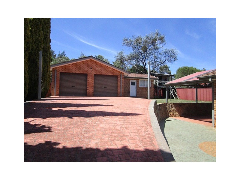 19 Bilkurra Street, Queanbeyan NSW 2620