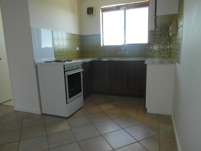 18/13-15 Mowatt Street, Queanbeyan NSW 2620