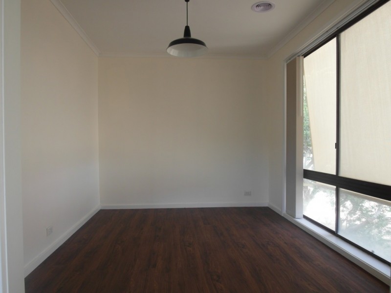 14 Ullamulla Crescent, Queanbeyan NSW 2620