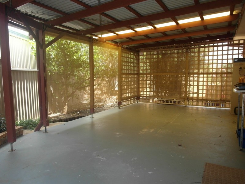 14 Ullamulla Crescent, Queanbeyan NSW 2620