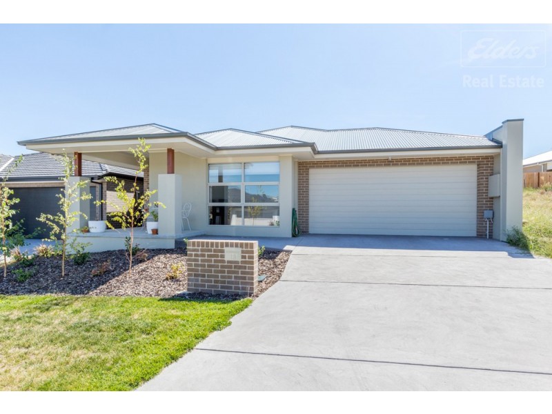 13 Insley Street, Googong NSW 2620