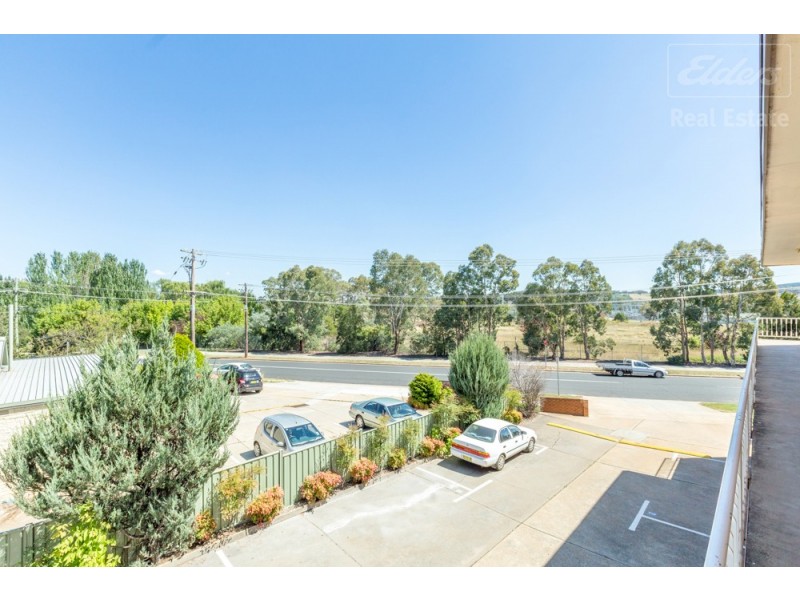 8/124 Henderson Road, Queanbeyan NSW 2620