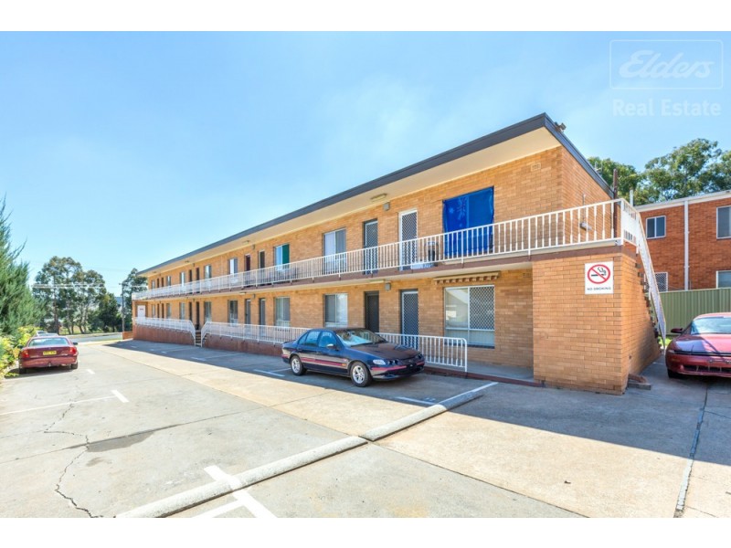 8/124 Henderson Road, Queanbeyan NSW 2620