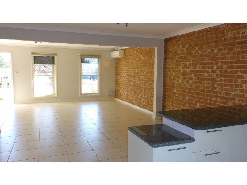 15/44 Carrington Street, Queanbeyan NSW 2620