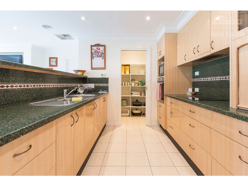 2 Northcliffe Place, Queanbeyan East NSW 2620