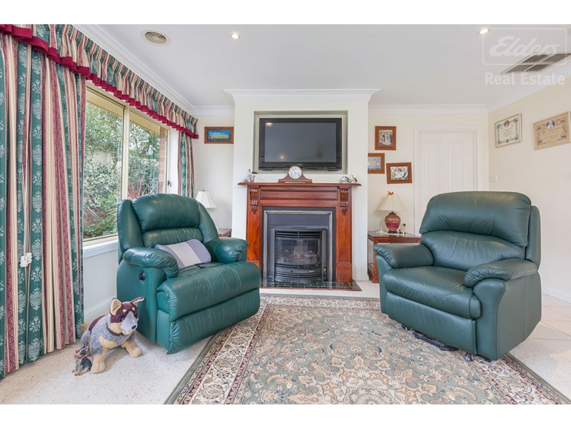 2 Northcliffe Place, Queanbeyan East NSW 2620
