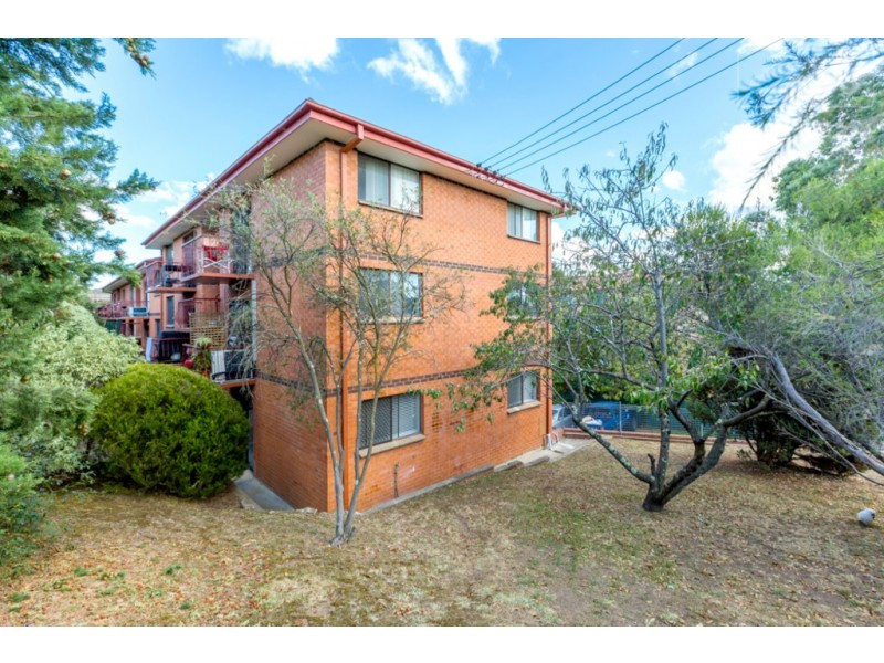 10/5 Mowatt Street, Queanbeyan East NSW 2620