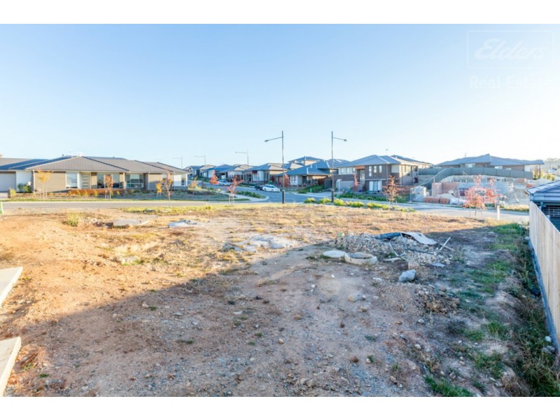 1 Ridings Road, Googong NSW 2620