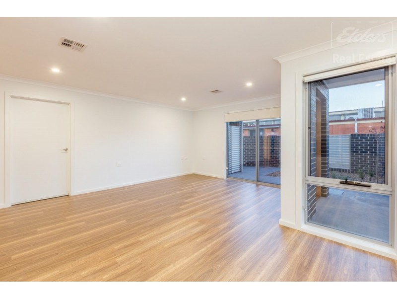 2/107 Campbell Street, Queanbeyan NSW 2620