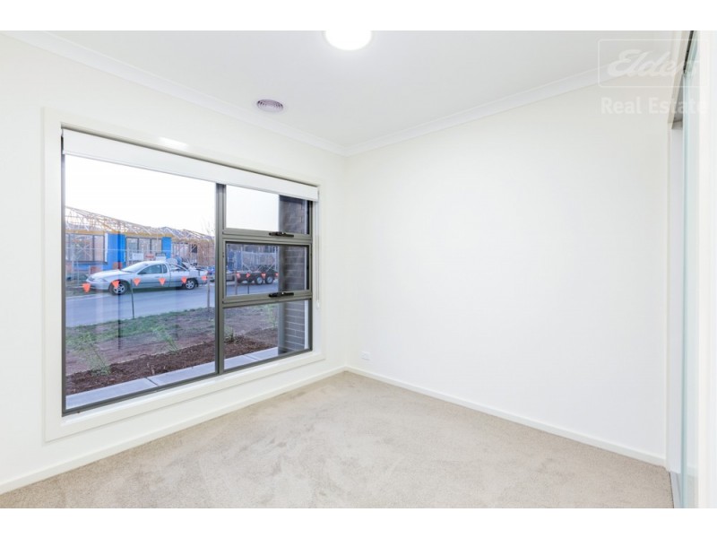 2 Maxwell Street, Googong NSW 2620