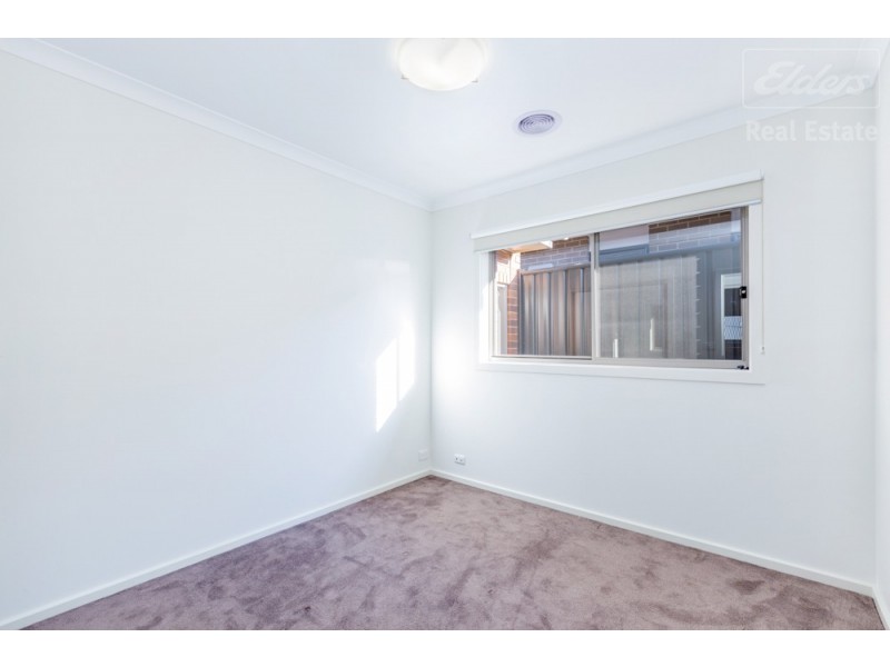 22 Rockley Parade, Googong NSW 2620