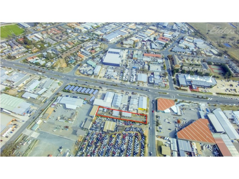 2 Aurora Avenue, Queanbeyan East NSW 2620