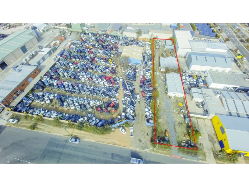 2 Aurora Avenue, Queanbeyan East NSW 2620