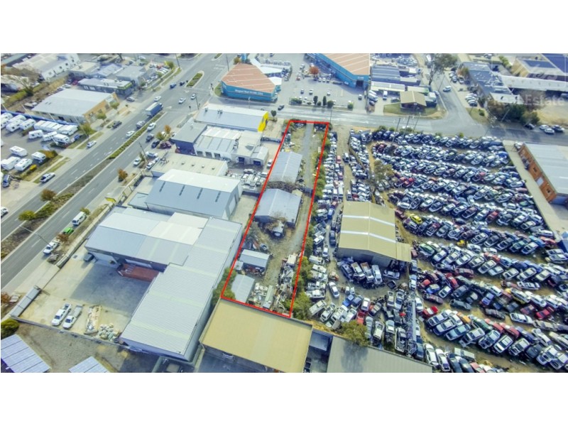 2 Aurora Avenue, Queanbeyan East NSW 2620