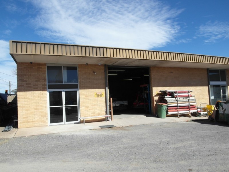 52 Paterson Parade, Queanbeyan West NSW 2620