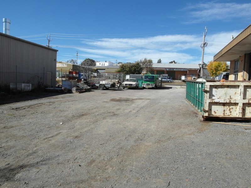 52 Paterson Parade, Queanbeyan West NSW 2620