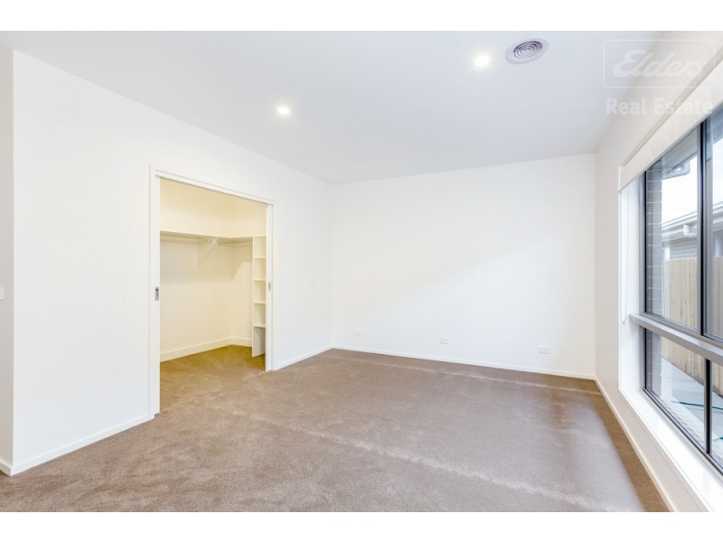 3 Larkin Street, Googong NSW 2620