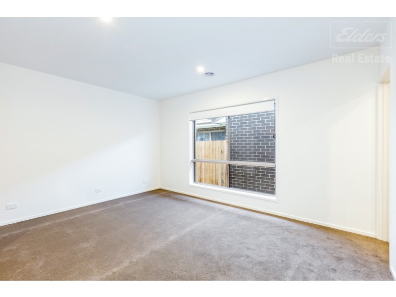 3 Larkin Street, Googong NSW 2620