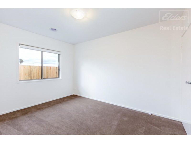 3 Larkin Street, Googong NSW 2620