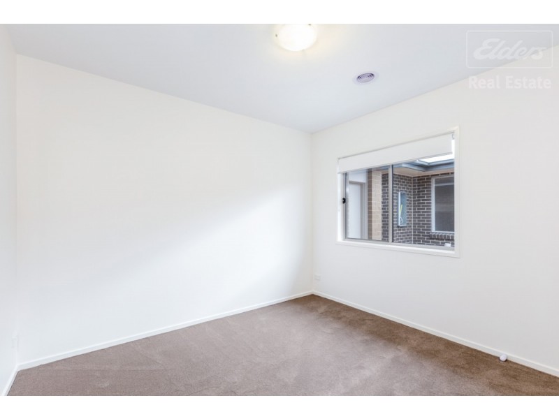 3 Larkin Street, Googong NSW 2620