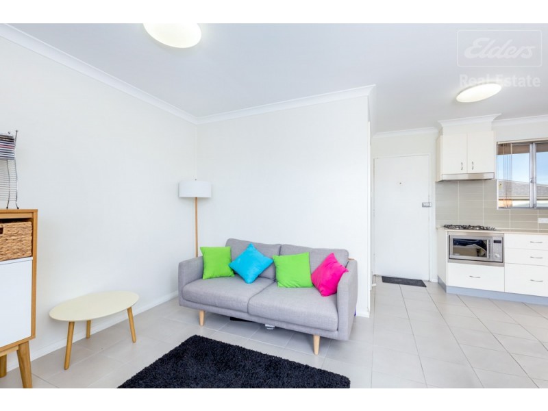13/2 Donald Road, Queanbeyan NSW 2620