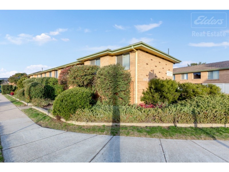 13/2 Donald Road, Queanbeyan NSW 2620