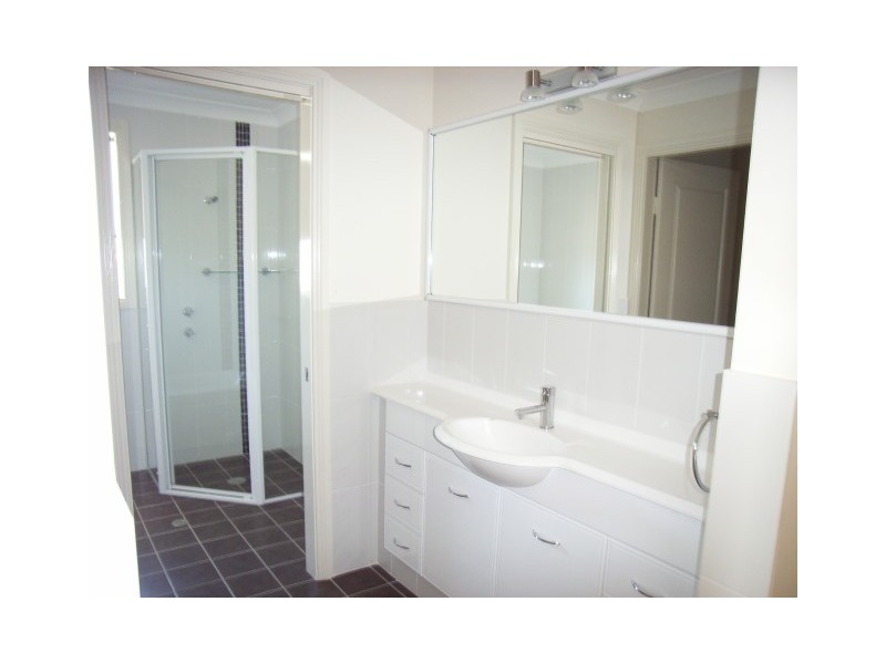 39 The Heights, Tamworth NSW 2340