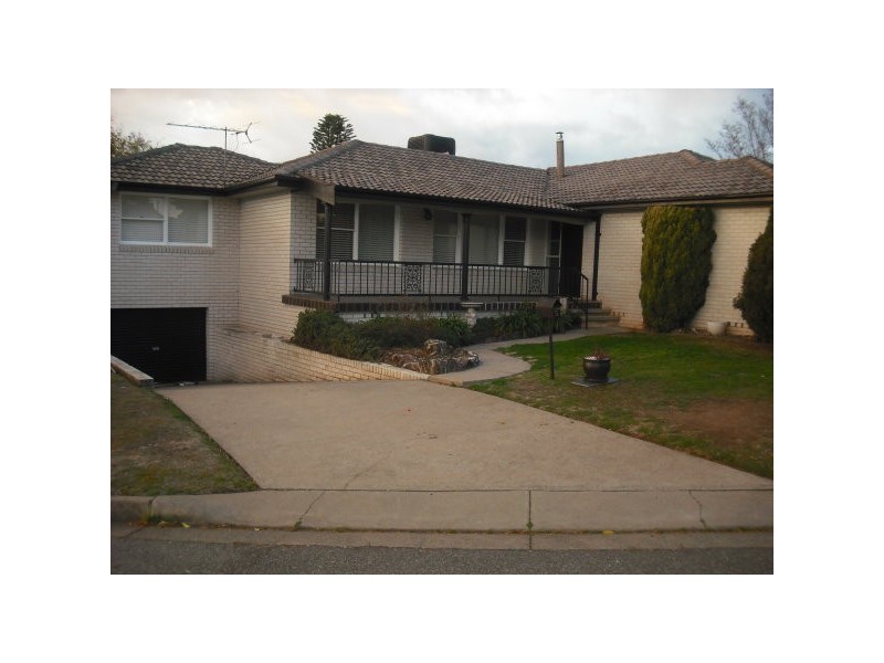 5 Elm Street, Tamworth NSW 2340