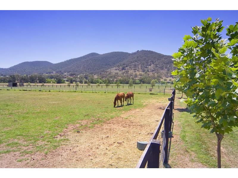 Wongaburra King George V Ave, Tamworth NSW 2340