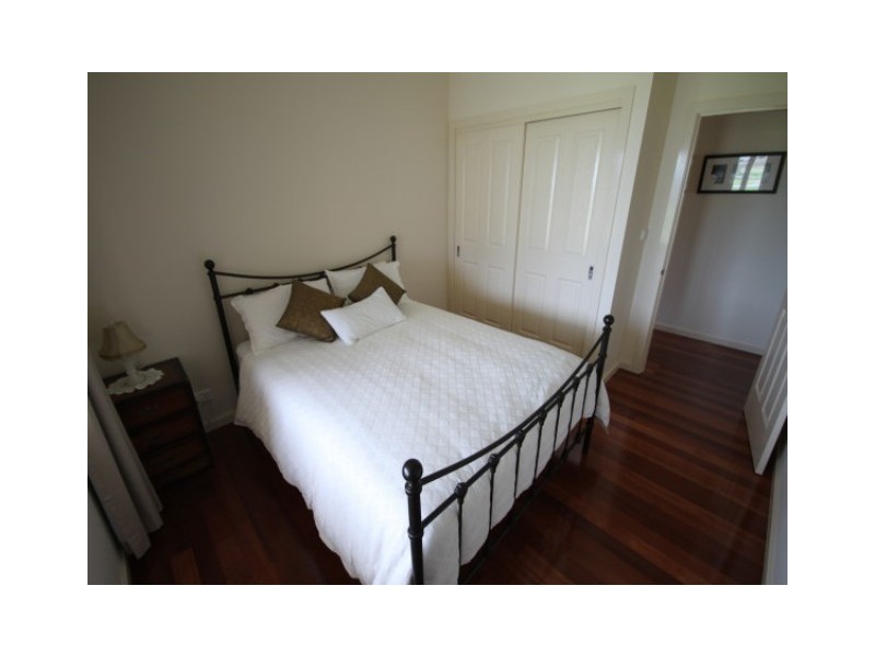 7c  Sequoia Drive, Tamworth NSW 2340