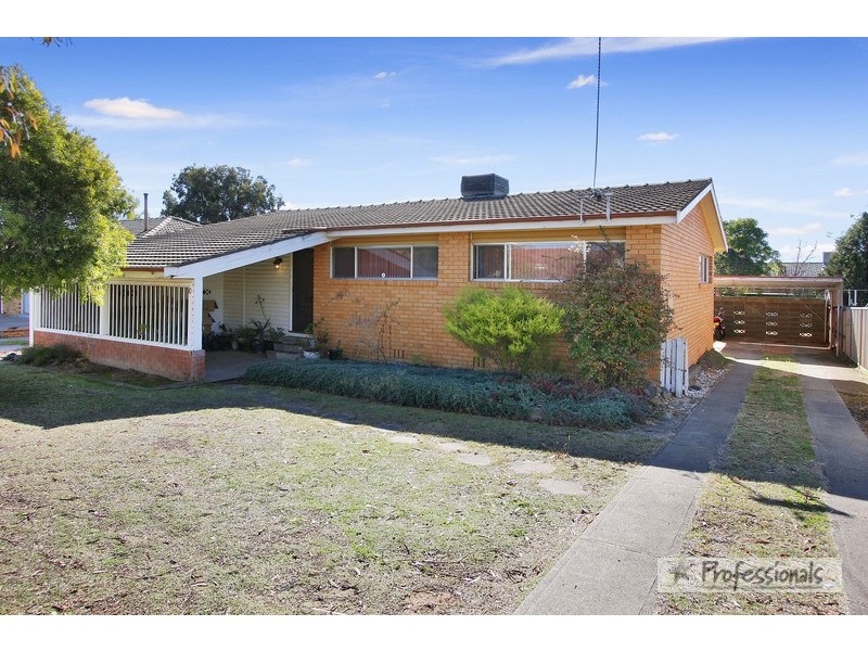 10 Noobillia Avenue, Tamworth NSW 2340