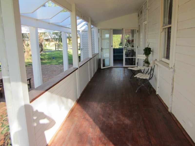 122-142 King George V Ave, Tamworth NSW 2340