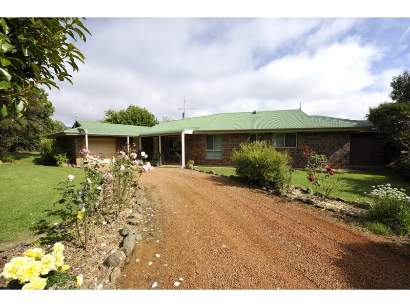 The Ridge Via Armidale, Ebor NSW 2453